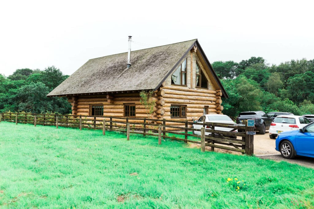  log cabin accomodation at hidden river